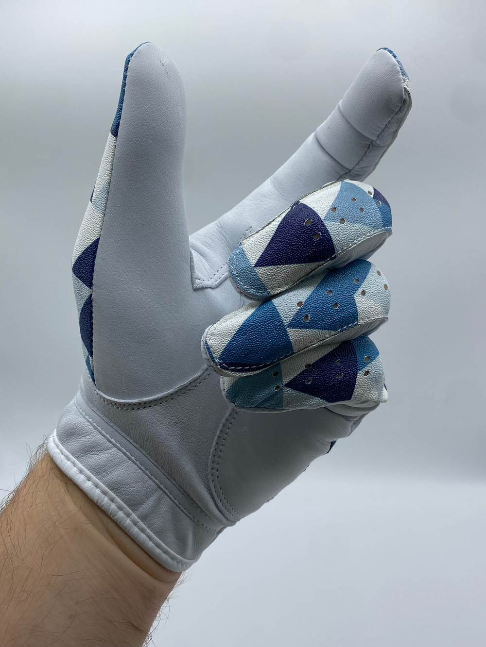 How to chose the right size golf glove FreshGrip